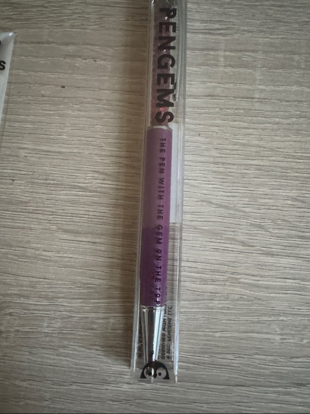 Pen gems New in original packaging 5 Pens  with refills and a pen case - Picture 5 of 12